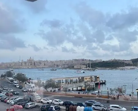 아파트 A&r 3 Bedrooms Seafront With Valletta&harbour View - Ferry