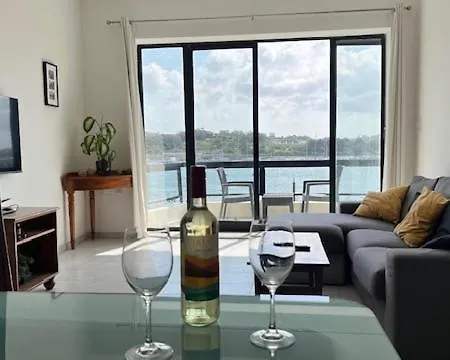 A&r 3 Bedrooms Seafront With Valletta&harbour View - Ferry *