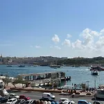 Apartamento A&r 3 Bedrooms Seafront With Valletta&harbour View - Ferry