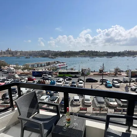 شقة A&r 3 Bedrooms Seafront With Valletta&harbour View - Ferry