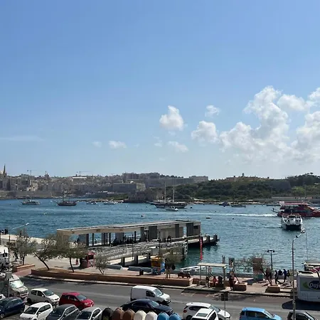 شقة A&r 3 Bedrooms Seafront With Valletta&harbour View - Ferry